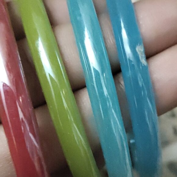 5 glass bangles - Picture 10 of 13